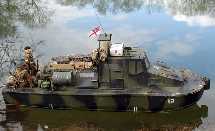 Army Boats Pictures To the best of my knowledge these boats were used by both the British Army and the Royal Marines from World War II until the 1960's and a modern version is ...